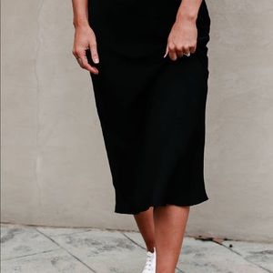 Black Midi skirt❤️